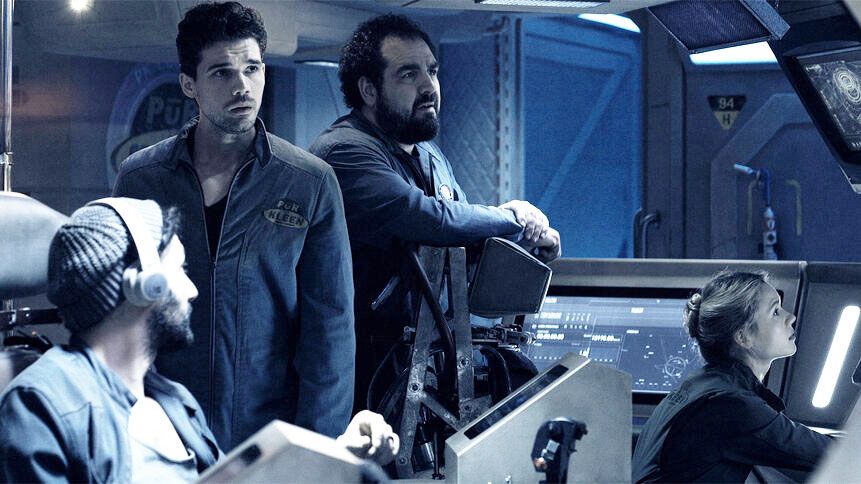 A screen capture from the first episode of The Expanse.