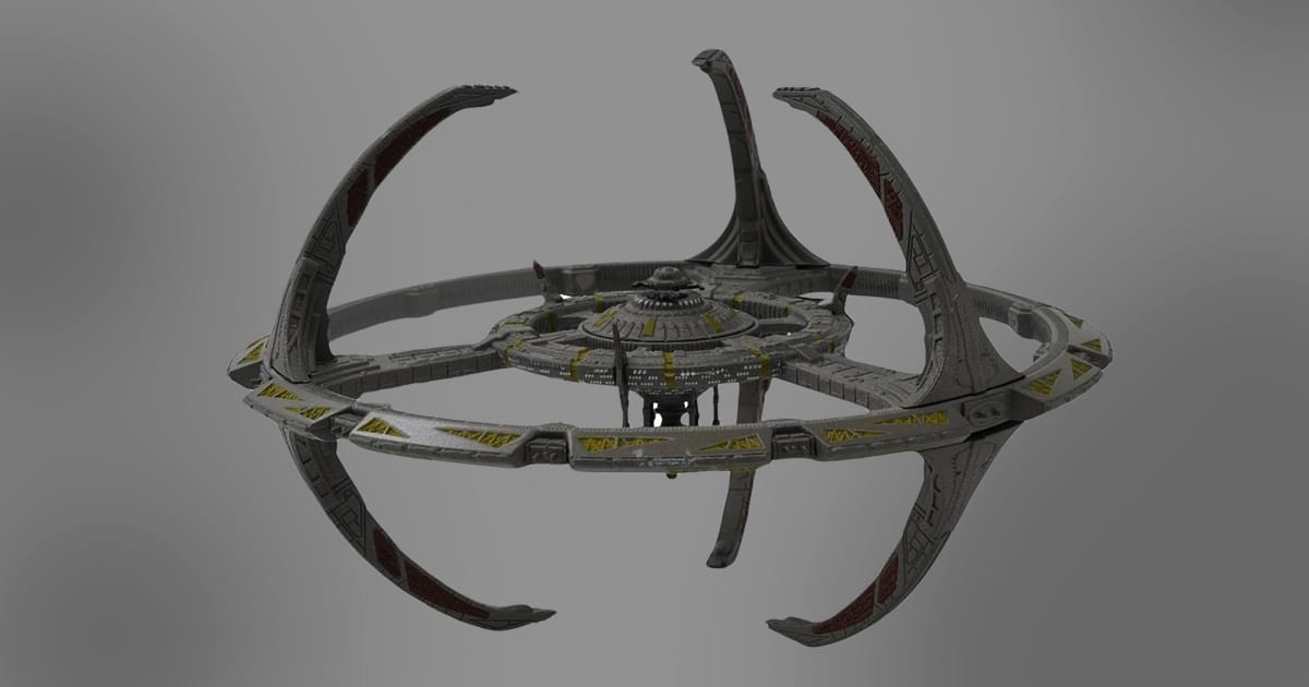 Image of a model Eaglemoss Starship Replica-Deep Space 9