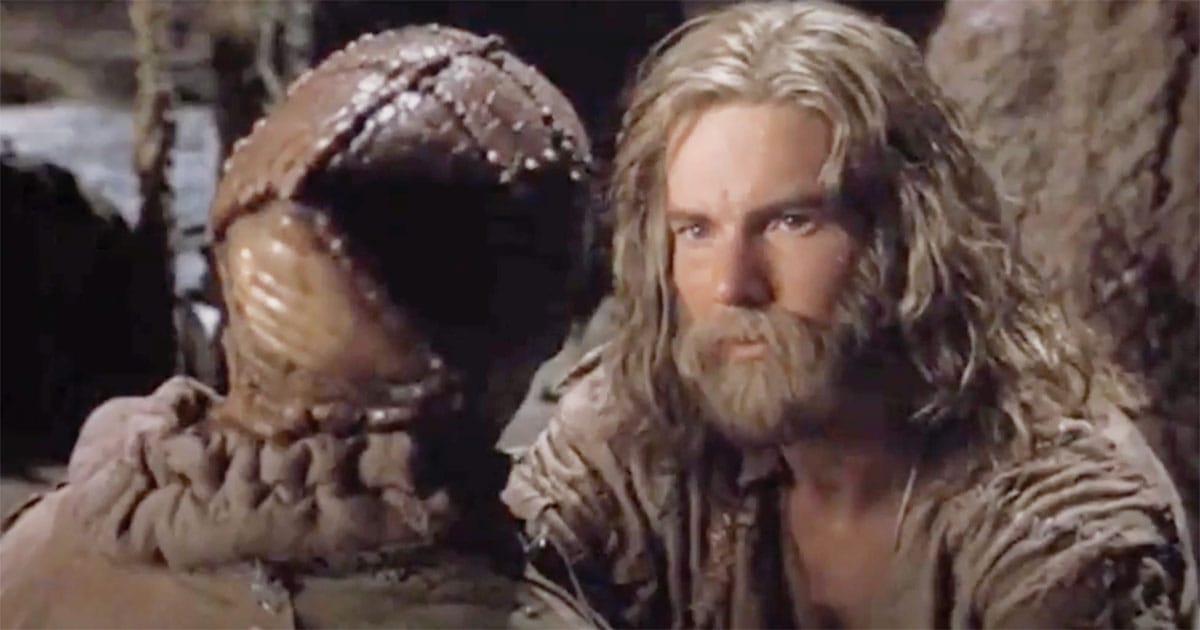 A screen capture showing Davidge played by Dennis Quaid and Zammis by Bumper Robinson.